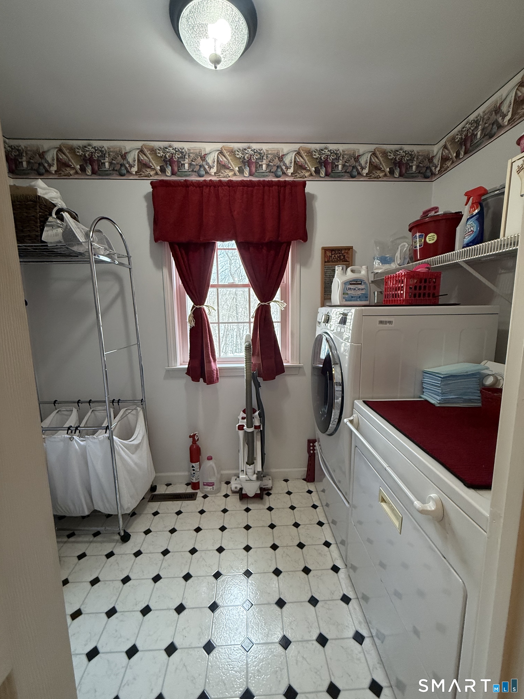 63 May Brook Woodstock CT 06281