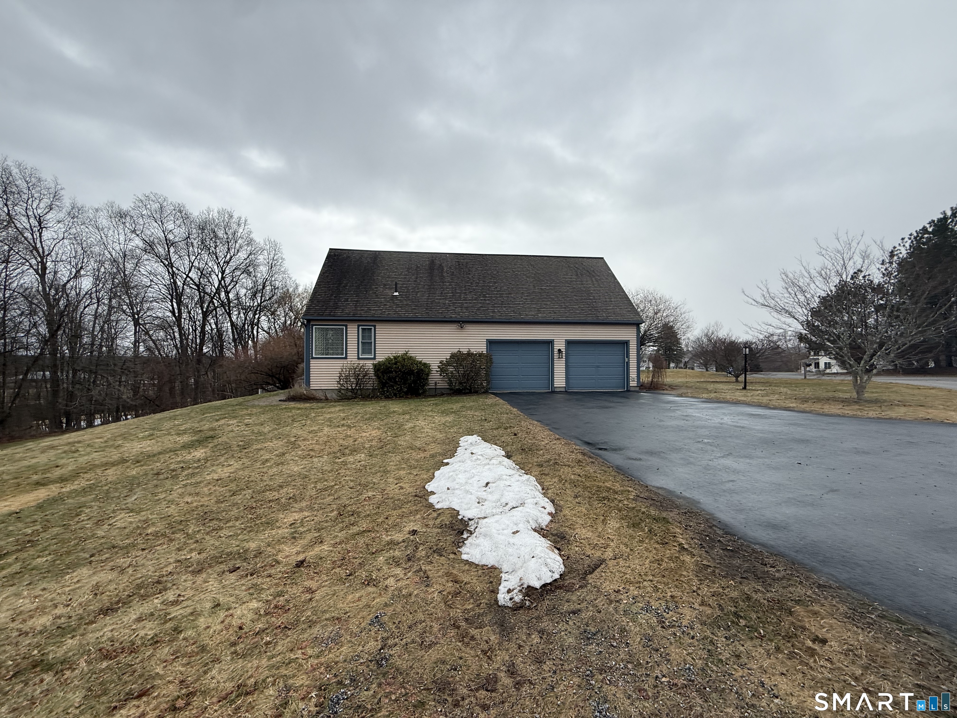 63 May Brook Woodstock CT 06281