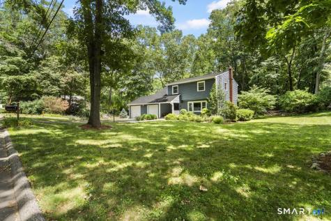 4 Stonehedge Road Norwalk CT 06851