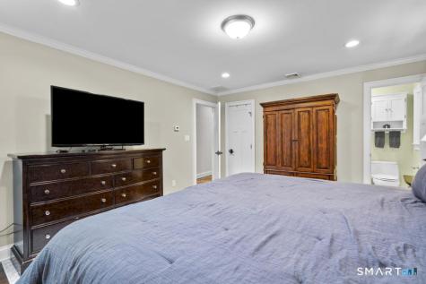 4 Stonehedge Road Norwalk CT 06851