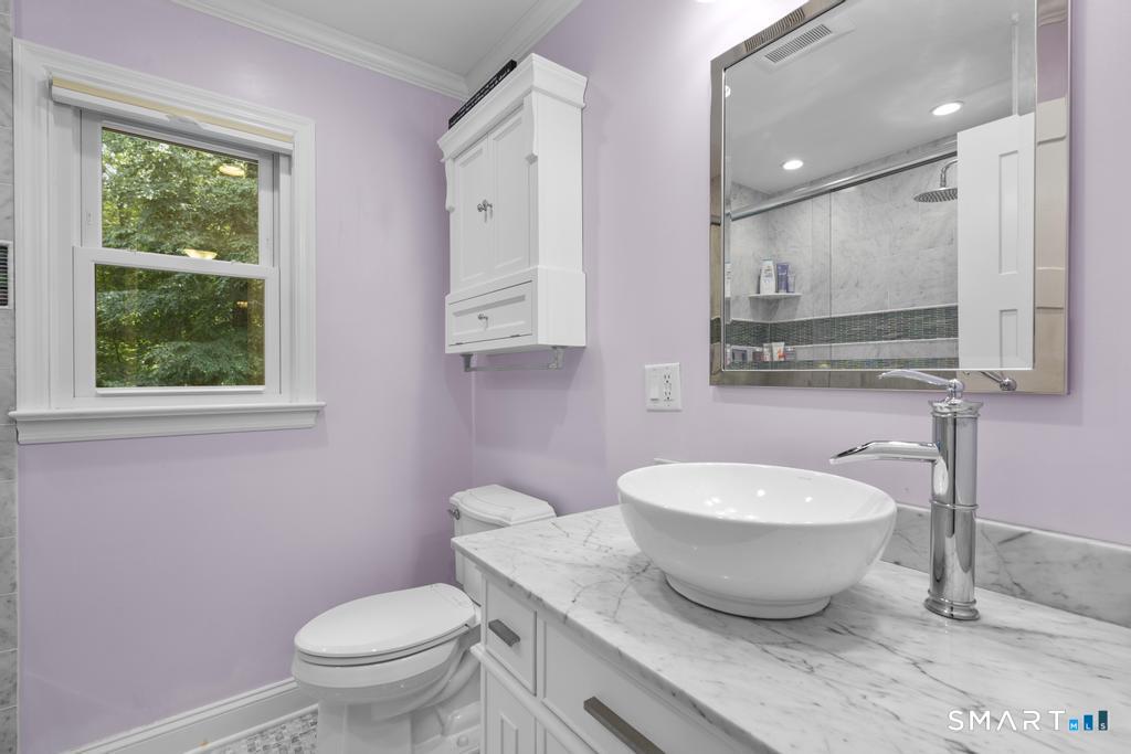 4 Stonehedge Road Norwalk CT 06851