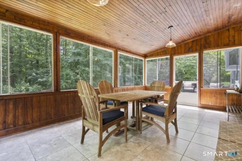 4 Stonehedge Road Norwalk CT 06851