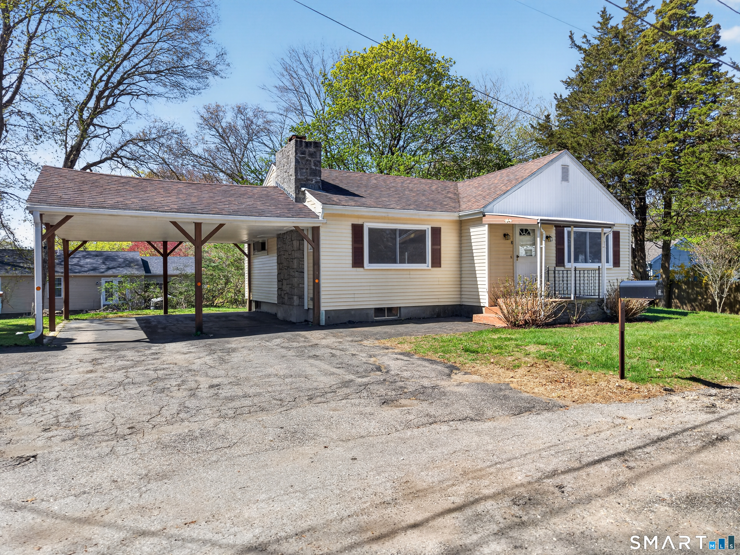 3 Helen Street Norwich CT 06360