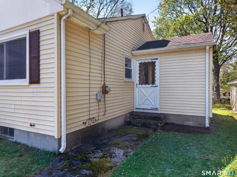 3 Helen Street Norwich CT 06360