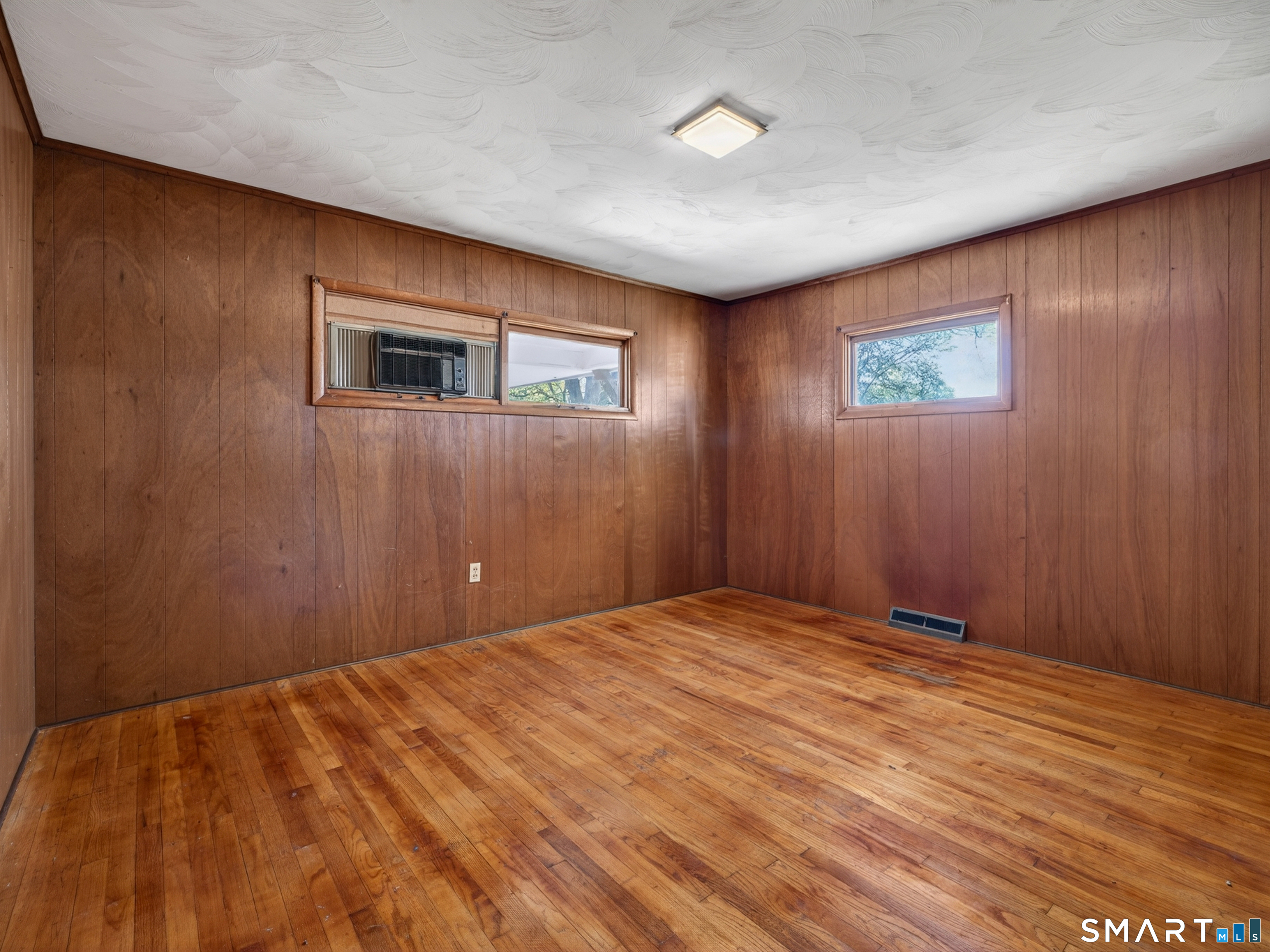 3 Helen Street Norwich CT 06360