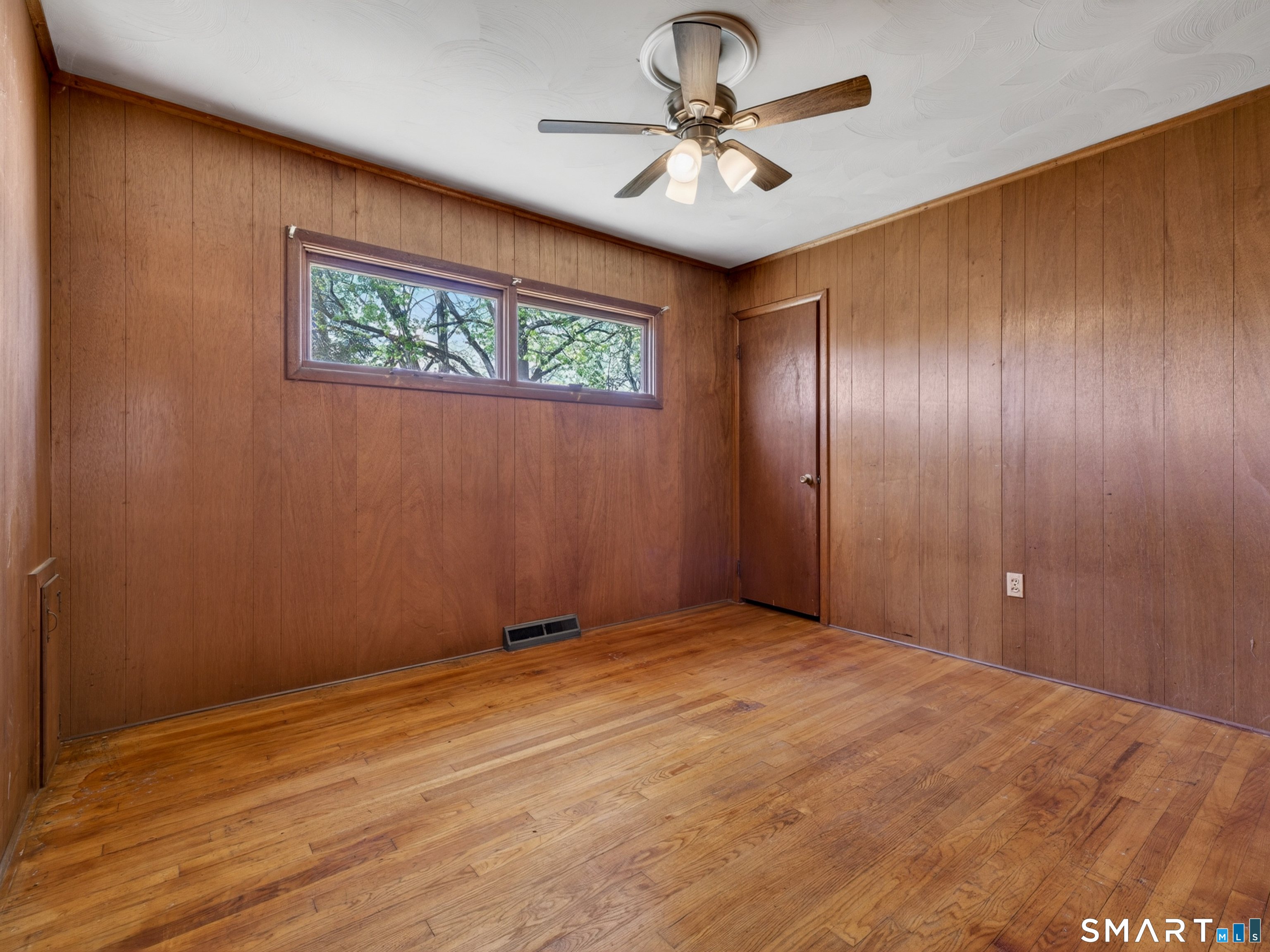 3 Helen Street Norwich CT 06360