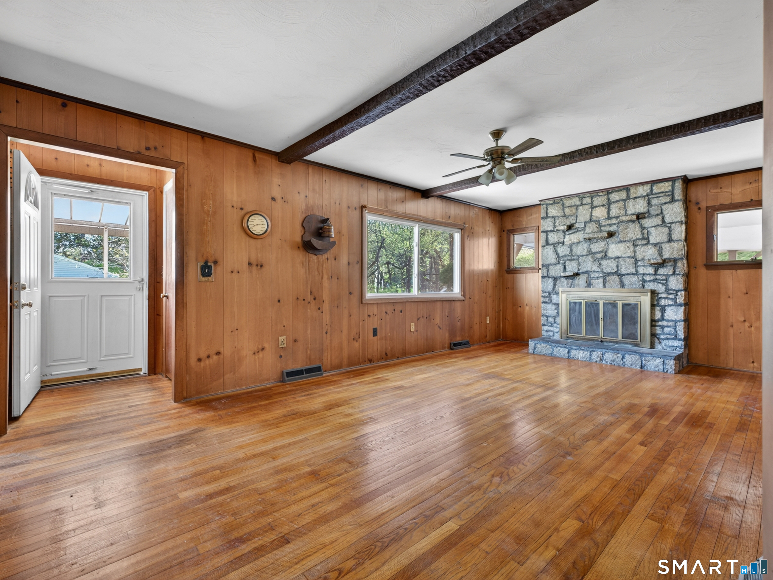 3 Helen Street Norwich CT 06360