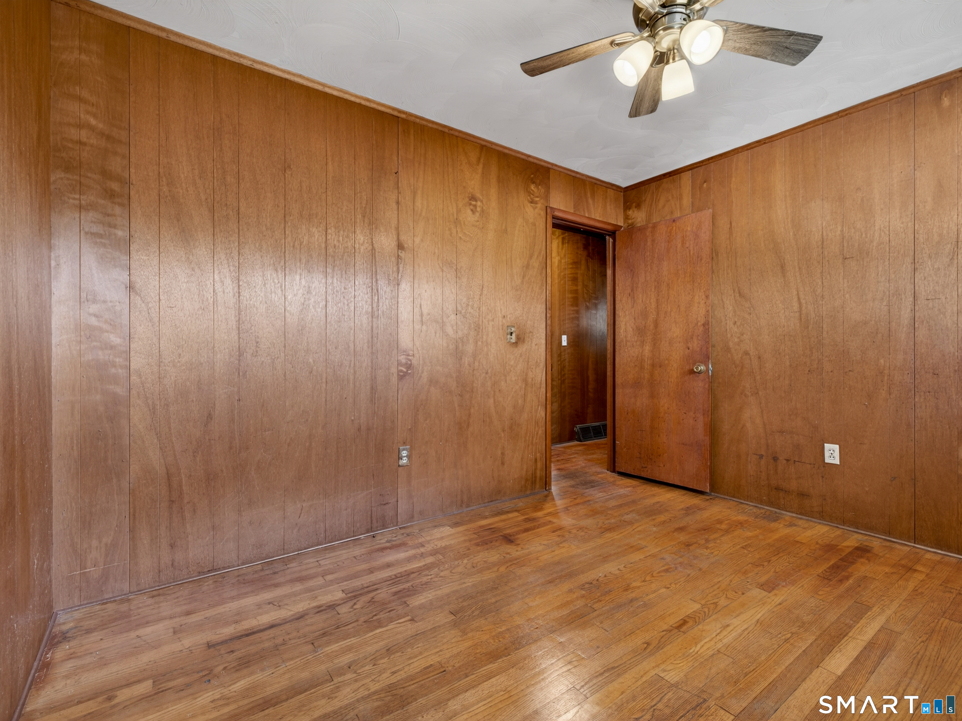 3 Helen Street Norwich CT 06360