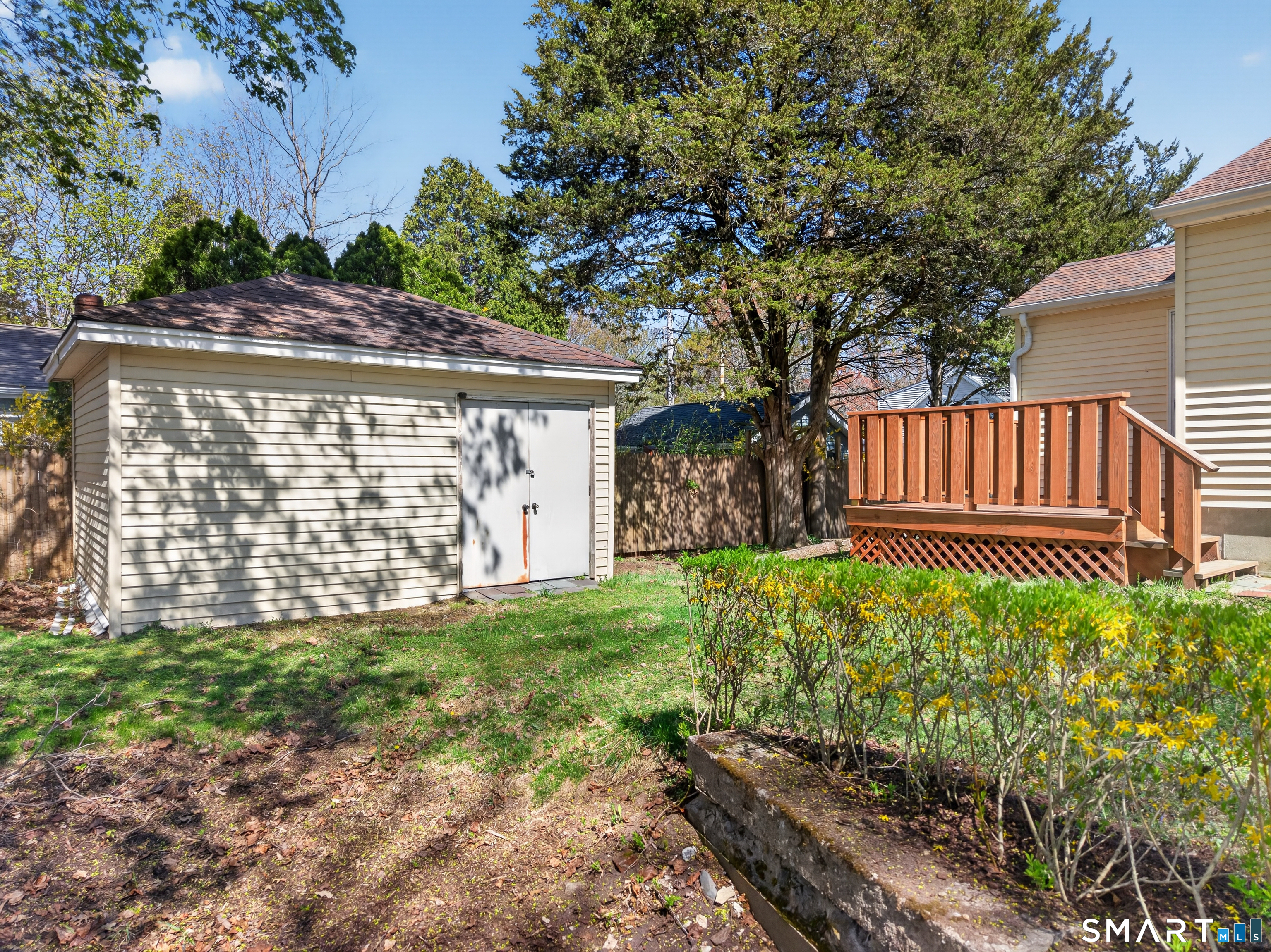 3 Helen Street Norwich CT 06360