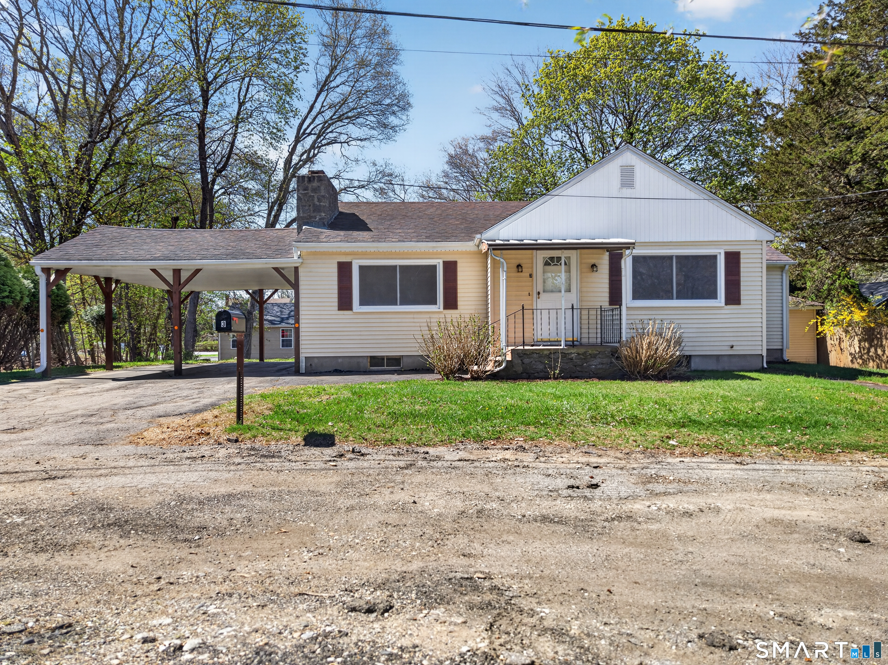3 Helen Street Norwich CT 06360