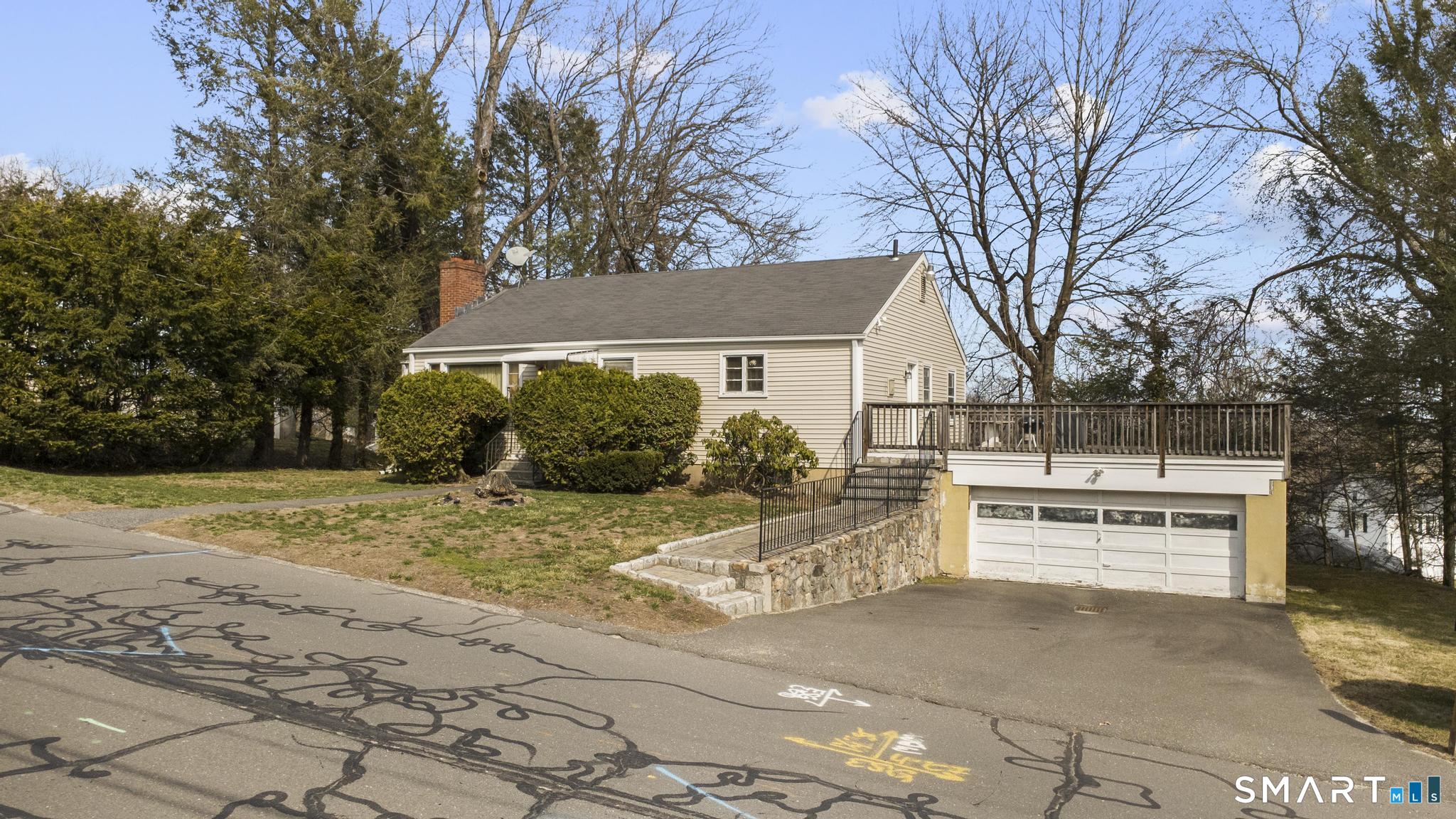 30 Parklawn Drive Waterbury CT 06708