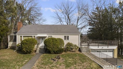 30 Parklawn Drive Waterbury CT 06708