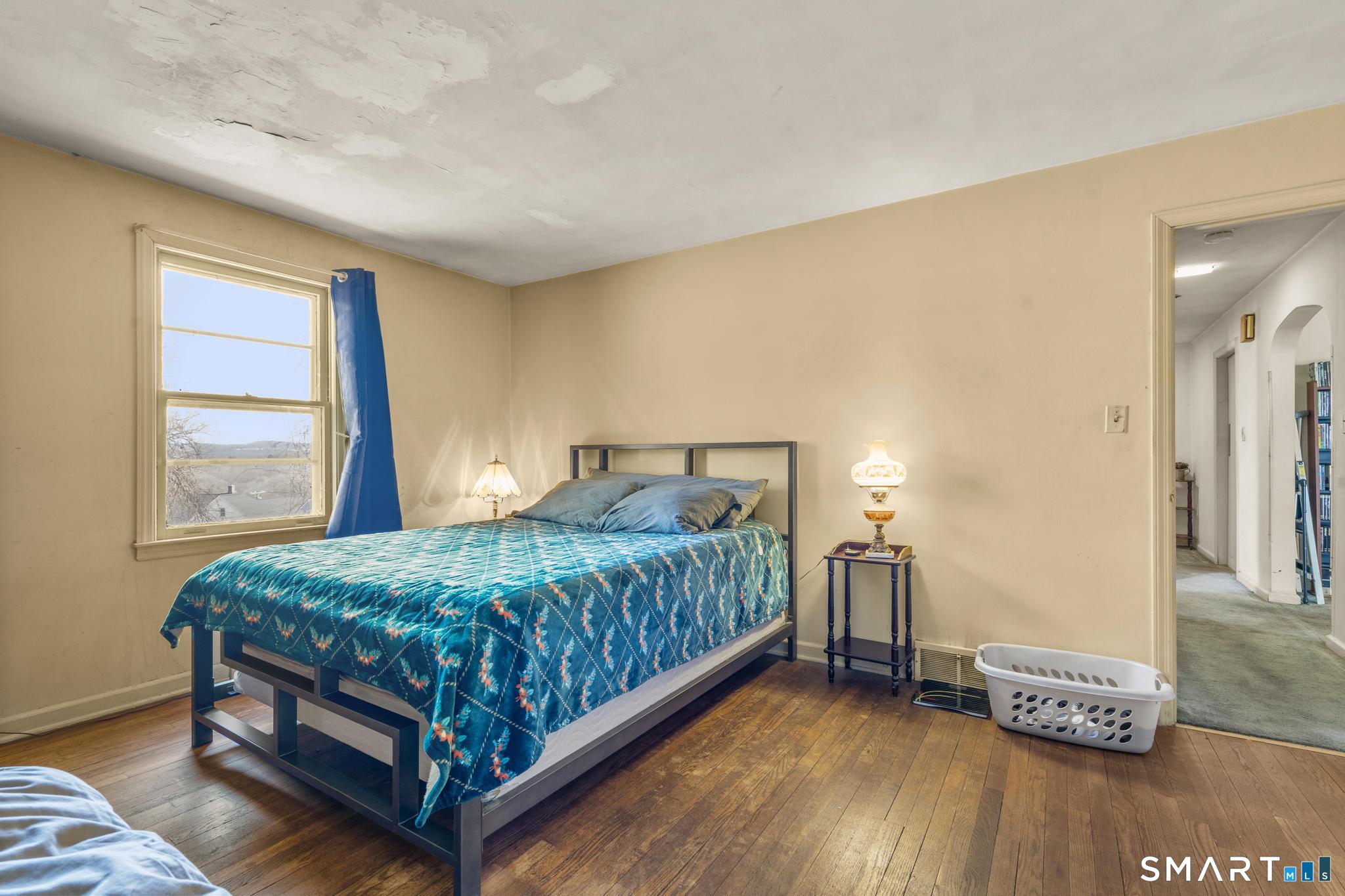 30 Parklawn Drive Waterbury CT 06708