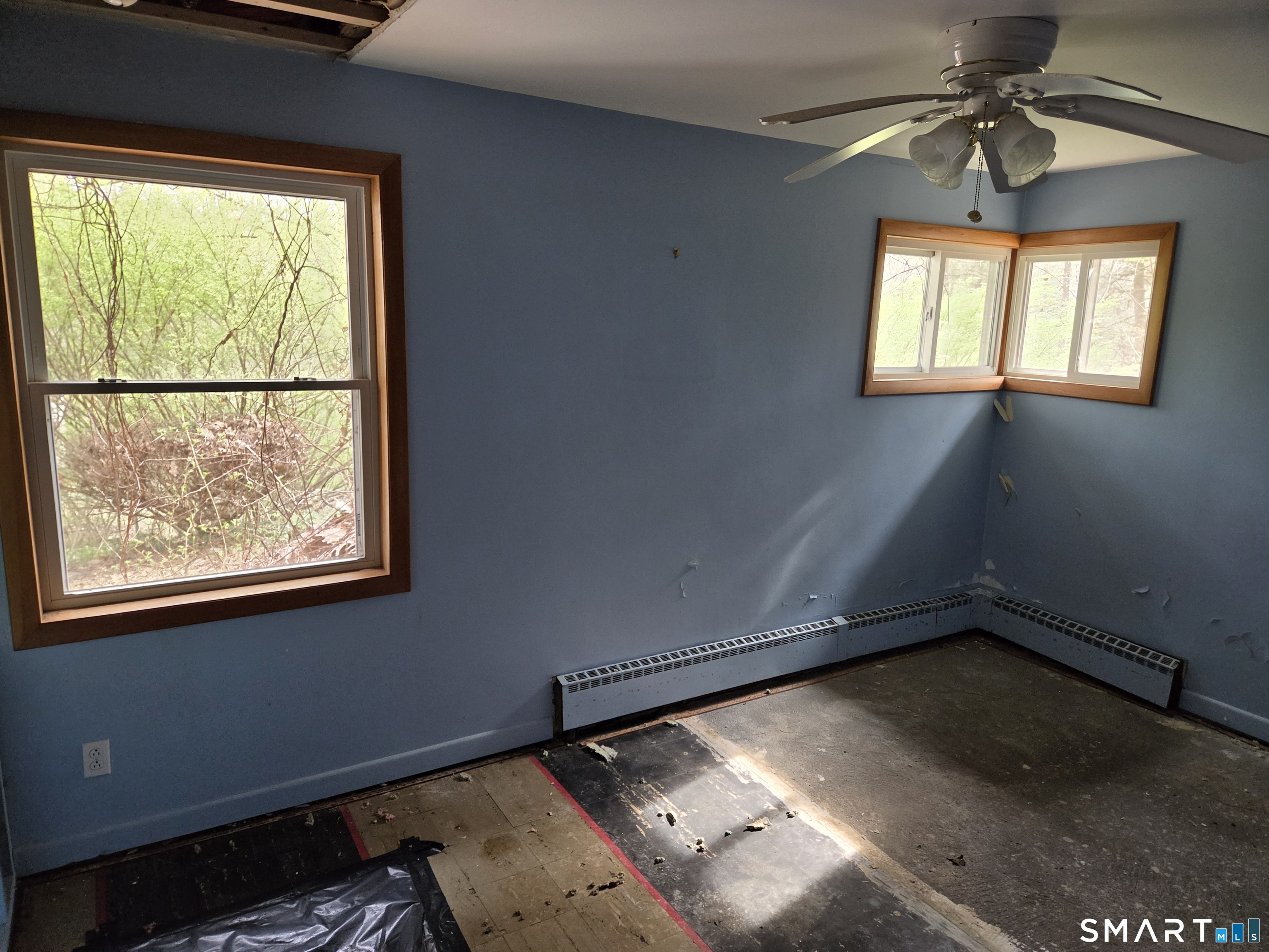 23 Gordon Lane Enfield CT 06082