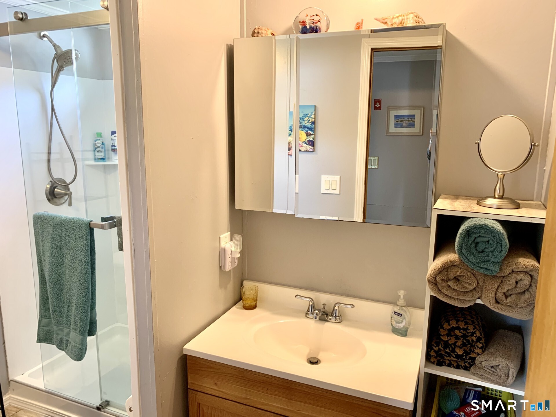 7 Woodland Park Shelton CT 06484