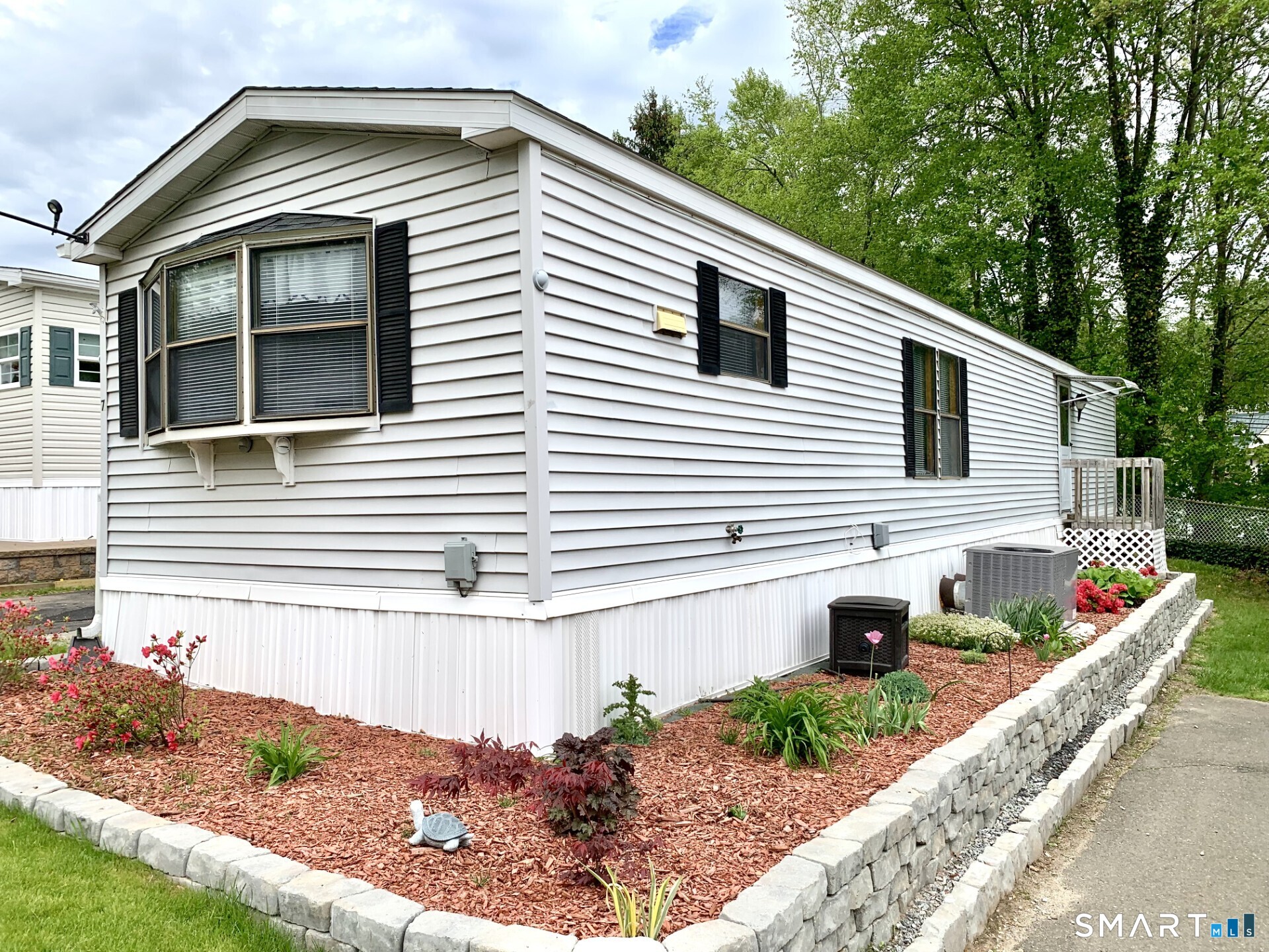 7 Woodland Park Shelton CT 06484