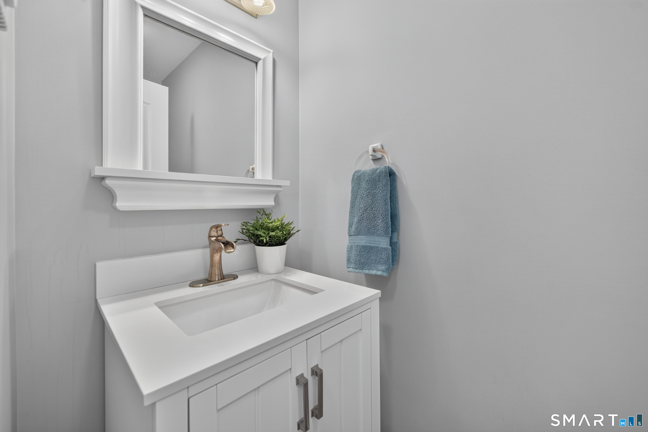 11 Tanglewood Drive Preston CT 06365