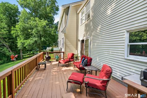 11 Tanglewood Drive Preston CT 06365