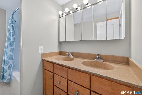 11 Tanglewood Drive Preston CT 06365