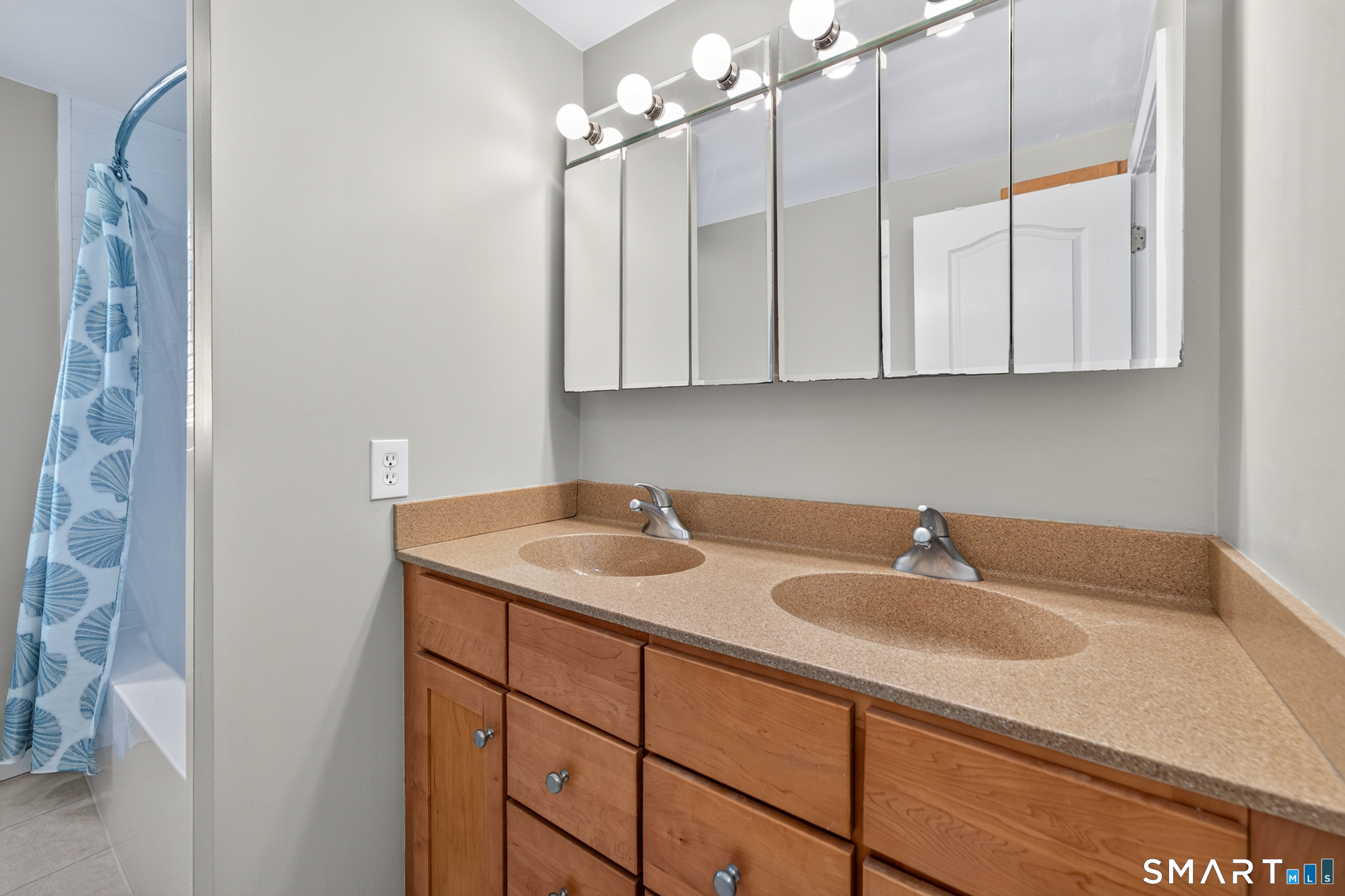 11 Tanglewood Drive Preston CT 06365
