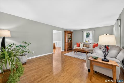 11 Tanglewood Drive Preston CT 06365