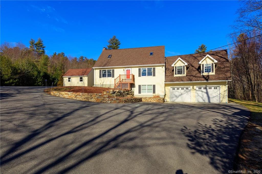 20 Church Street Thompson CT 06277