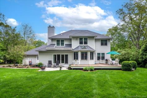 9 Maplewood Drive Danbury CT 06811