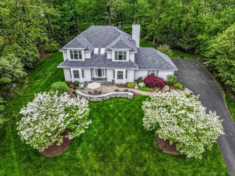 9 Maplewood Drive Danbury CT 06811