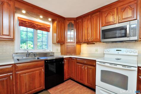 1210 Trout Brook Drive West Hartford CT 06119