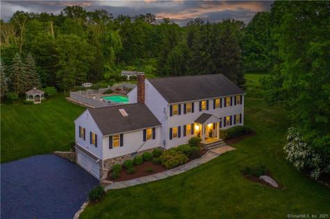 5 Godfrey West Road Weston CT 06883
