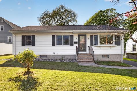 12 Church Street East Haven CT 06512