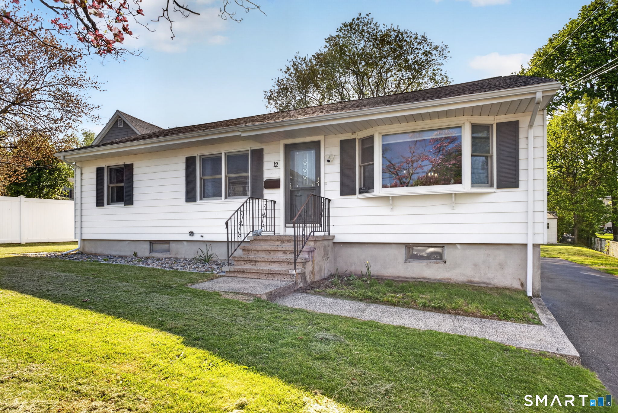 12 Church Street East Haven CT 06512