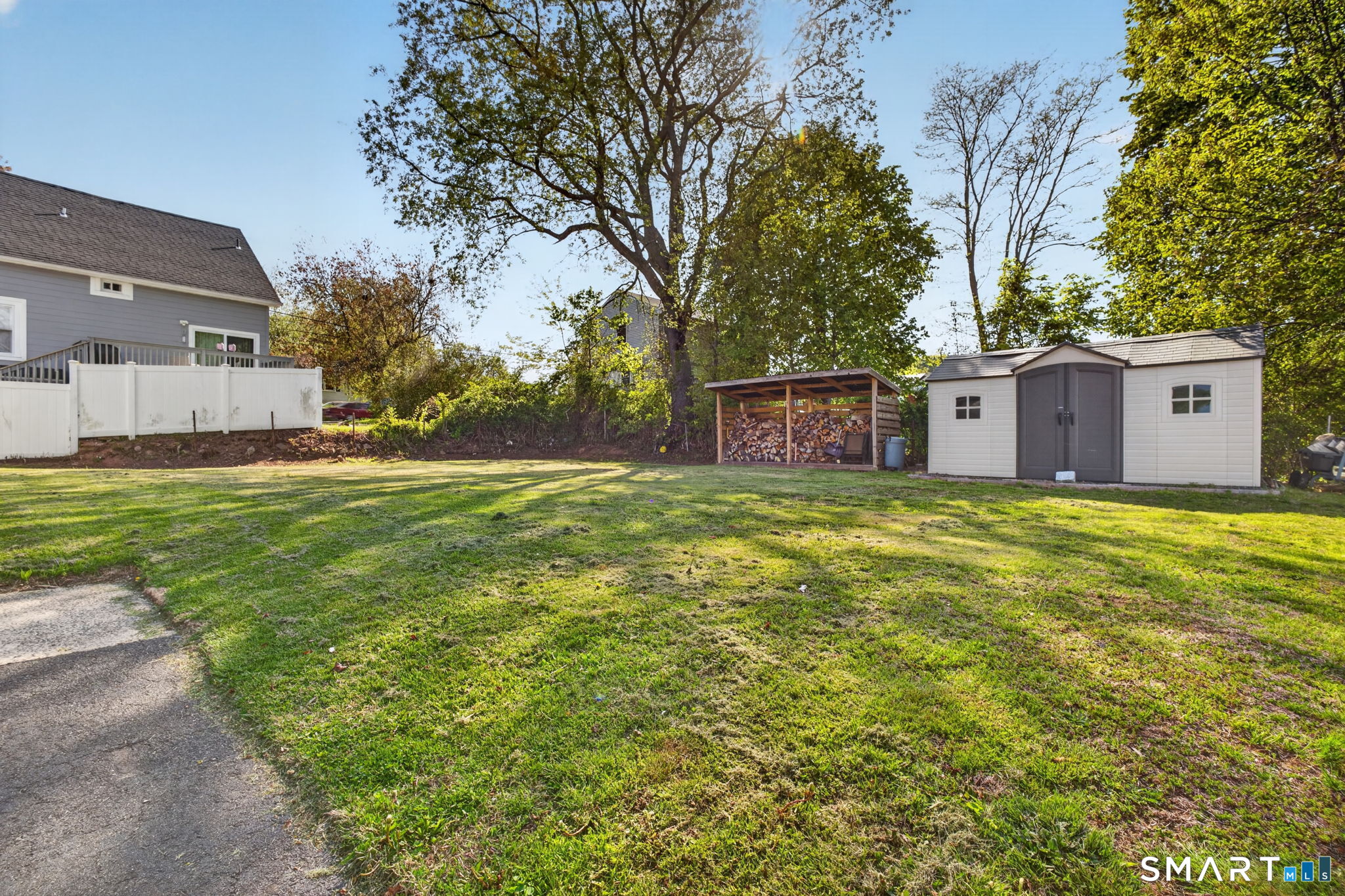 12 Church Street East Haven CT 06512
