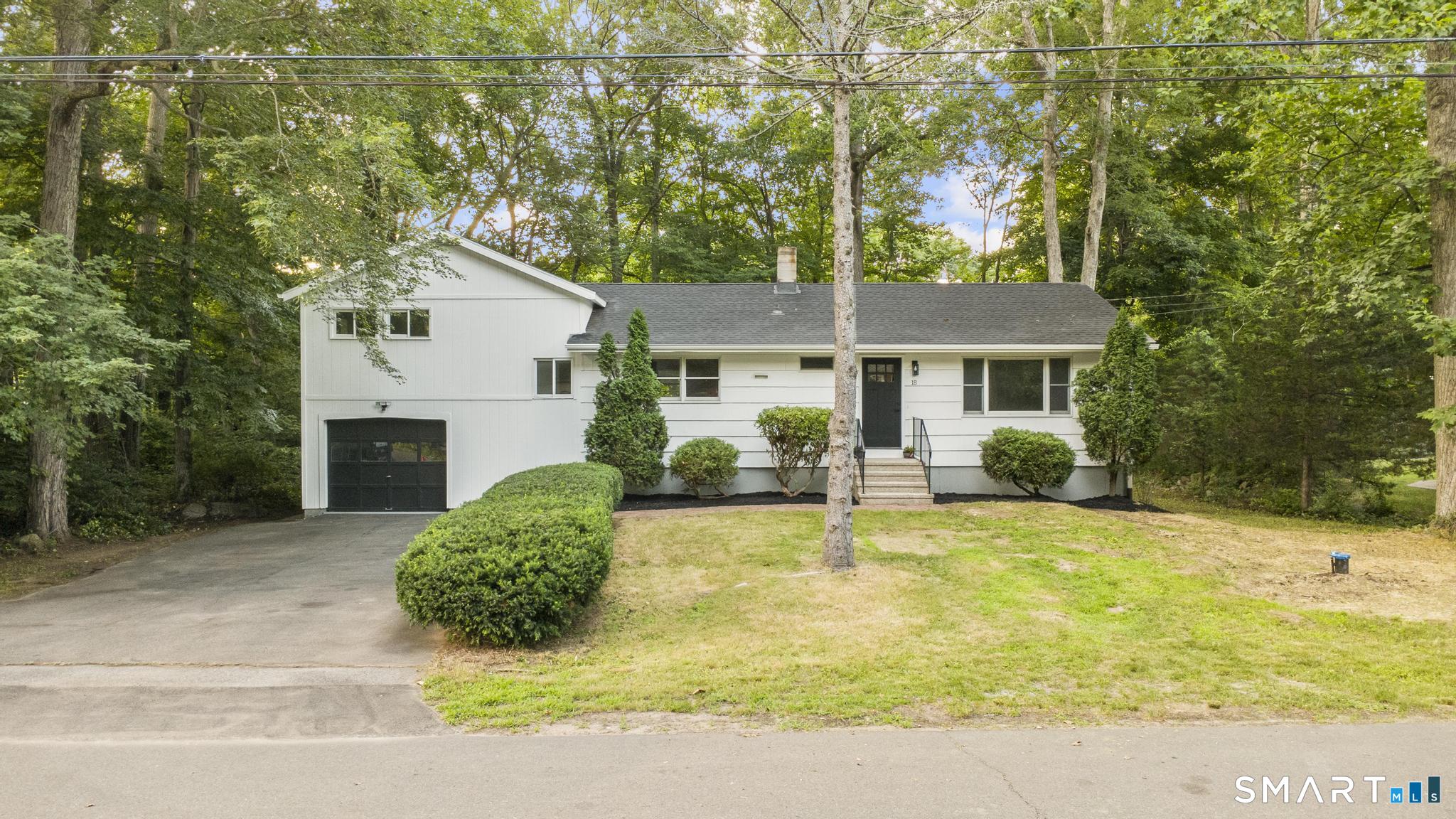 18 Happy Acres Road Clinton CT 06413