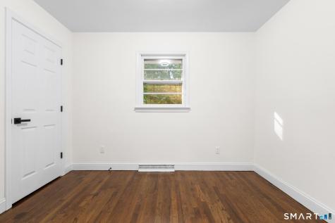 18 Happy Acres Road Clinton CT 06413