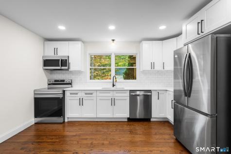 18 Happy Acres Road Clinton CT 06413