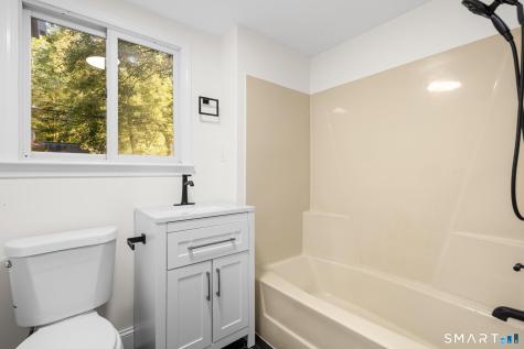 18 Happy Acres Road Clinton CT 06413