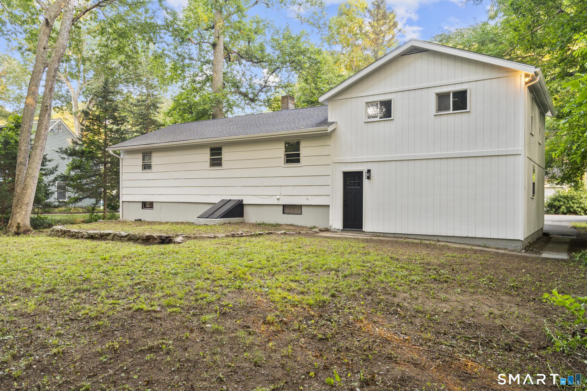 18 Happy Acres Road Clinton CT 06413