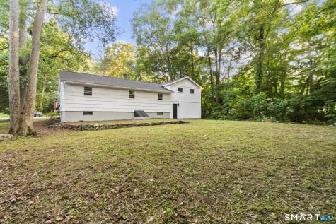 18 Happy Acres Road Clinton CT 06413