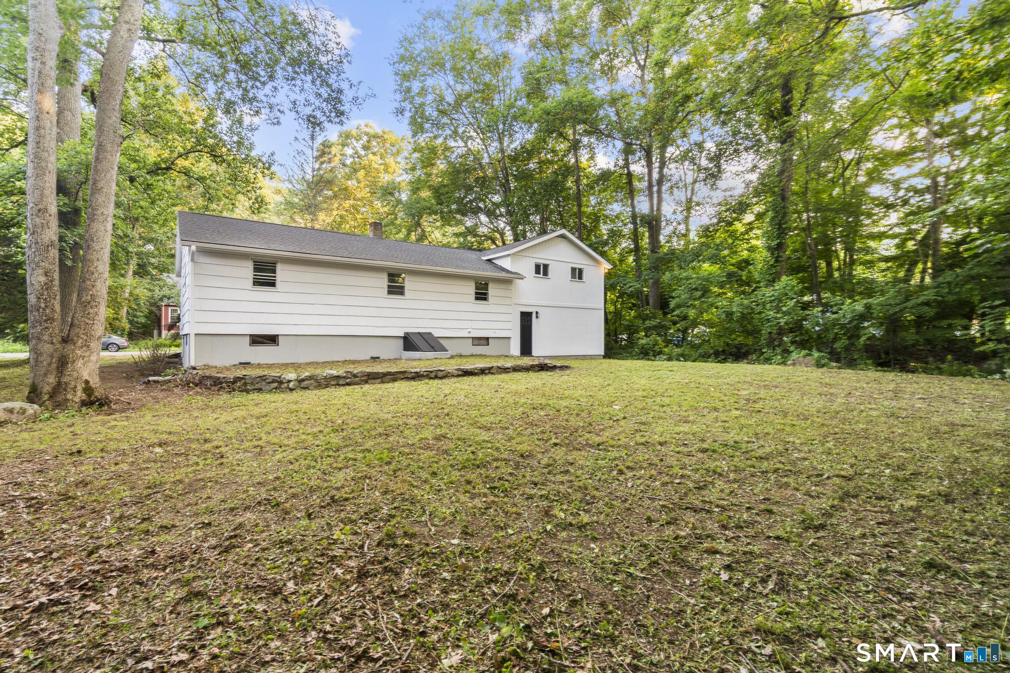 18 Happy Acres Road Clinton CT 06413