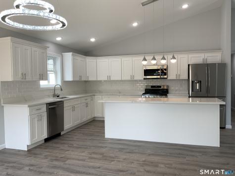 22 Florence Street West Haven CT 06516