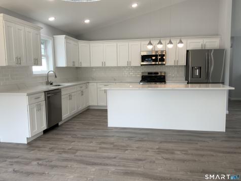 22 Florence Street West Haven CT 06516