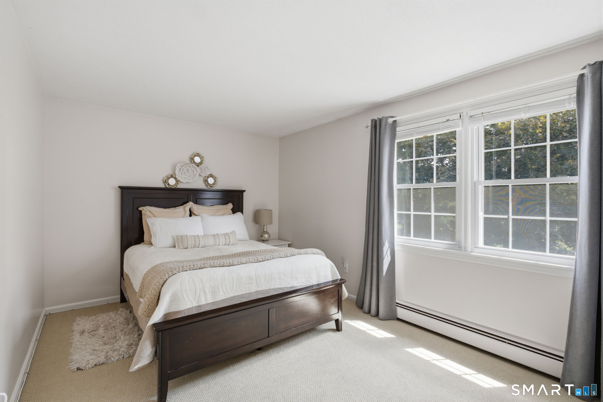 61 Broadleaf Circle Windsor CT 06095