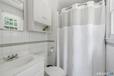 61 Broadleaf Circle Windsor CT 06095