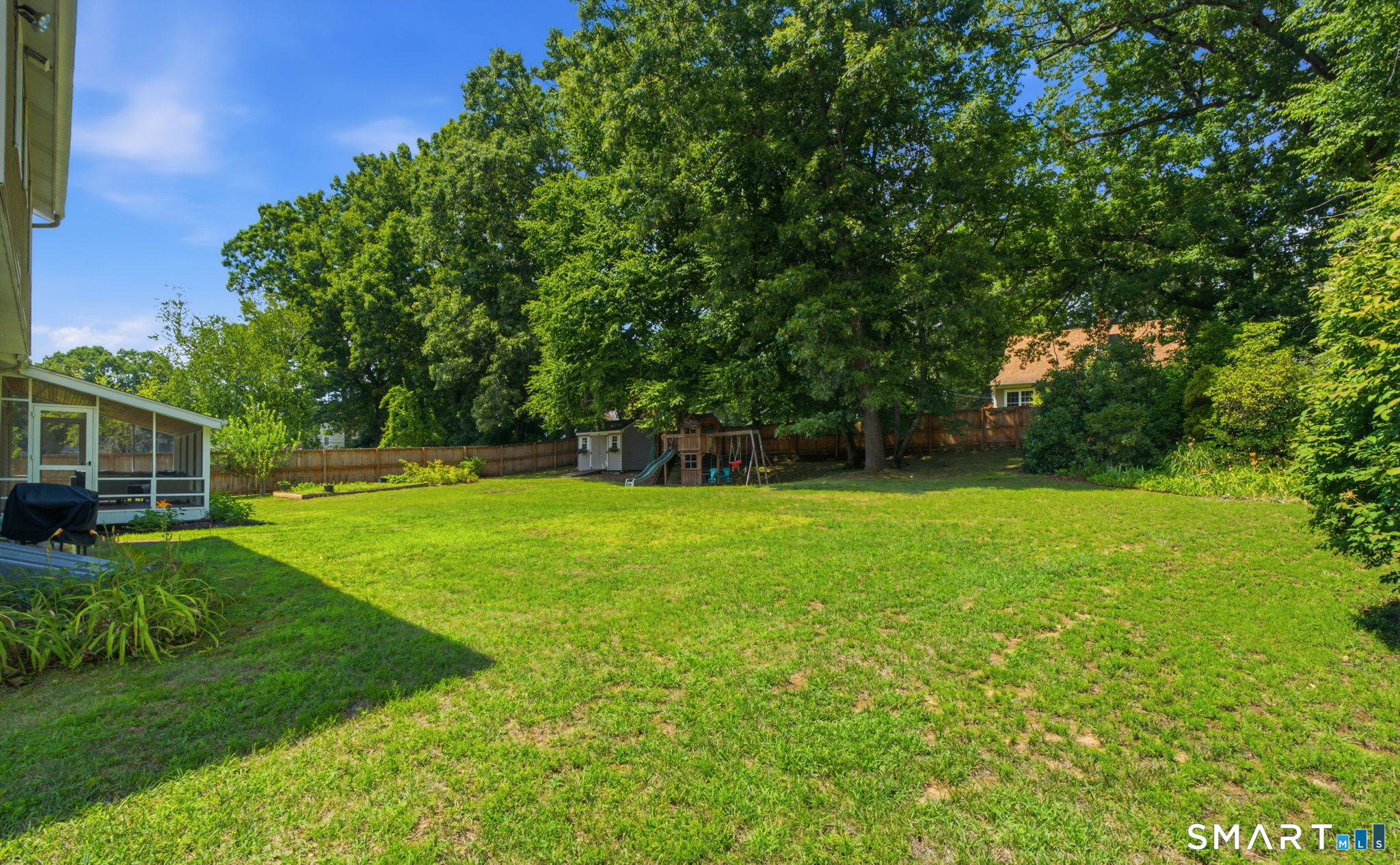 61 Broadleaf Circle Windsor CT 06095