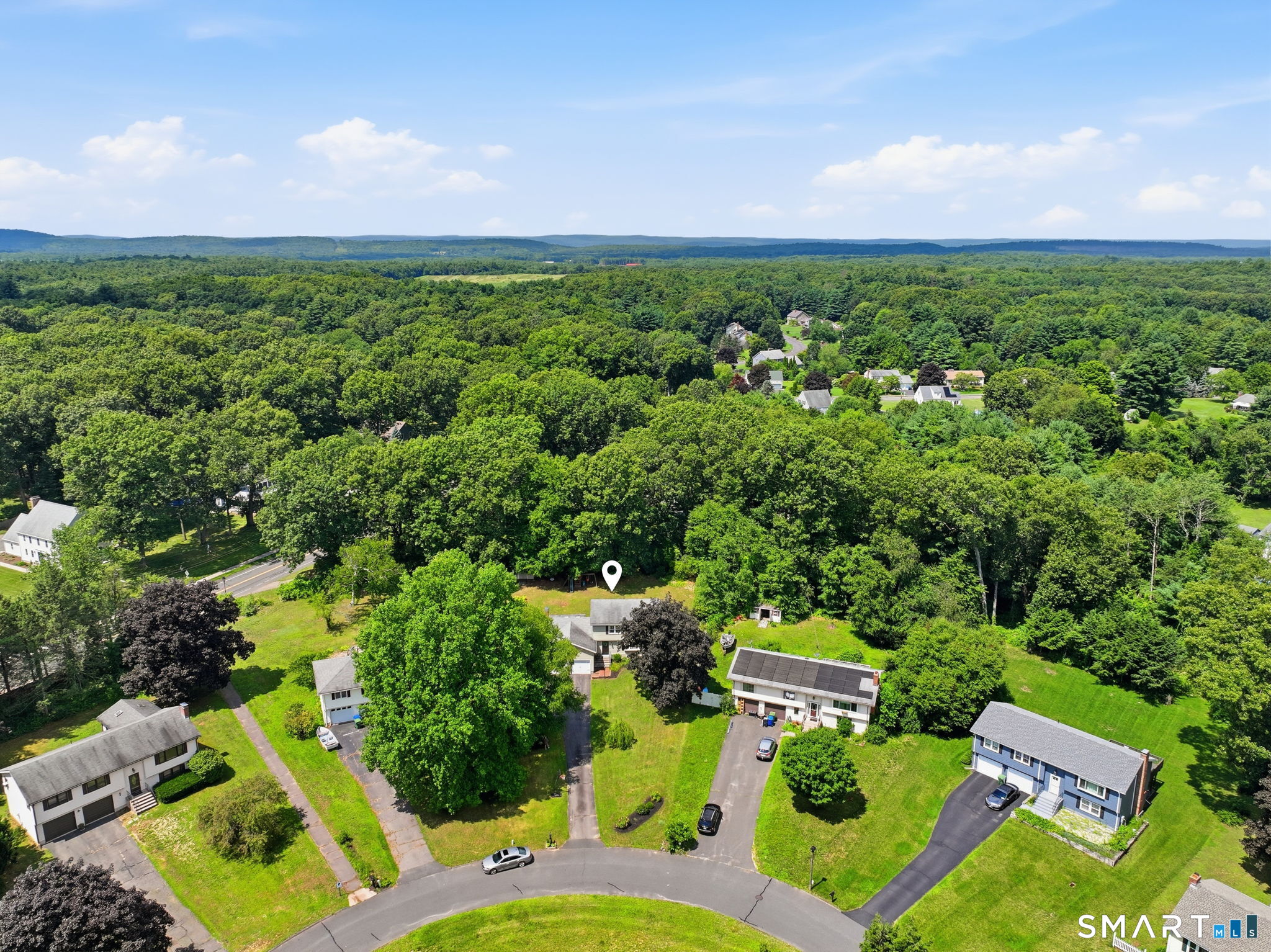 61 Broadleaf Circle Windsor CT 06095
