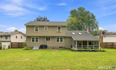 61 Broadleaf Circle Windsor CT 06095