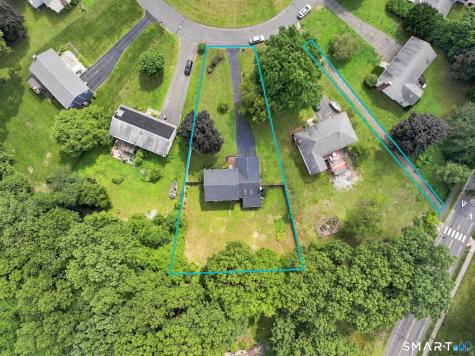 61 Broadleaf Circle Windsor CT 06095