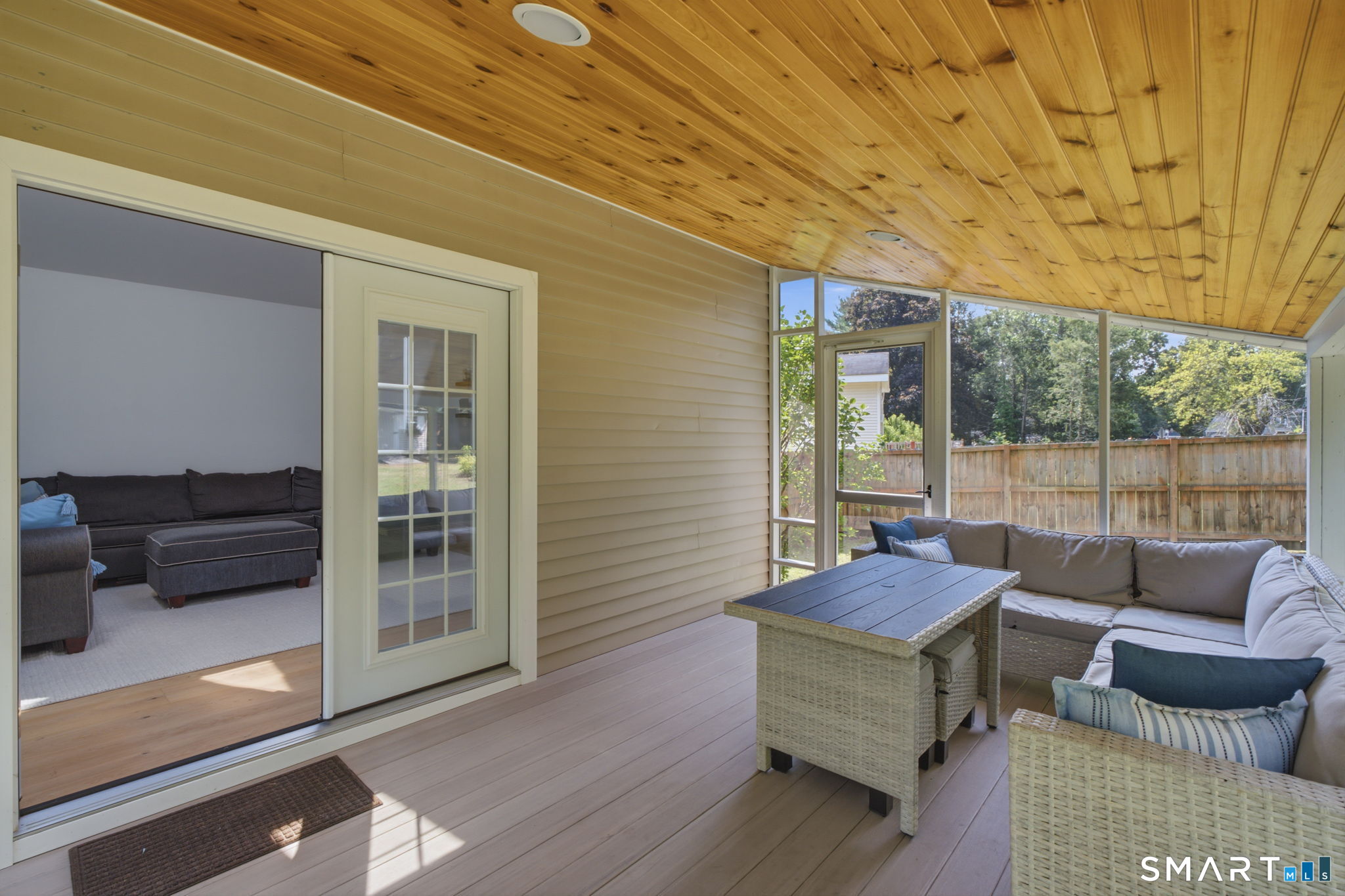 61 Broadleaf Circle Windsor CT 06095