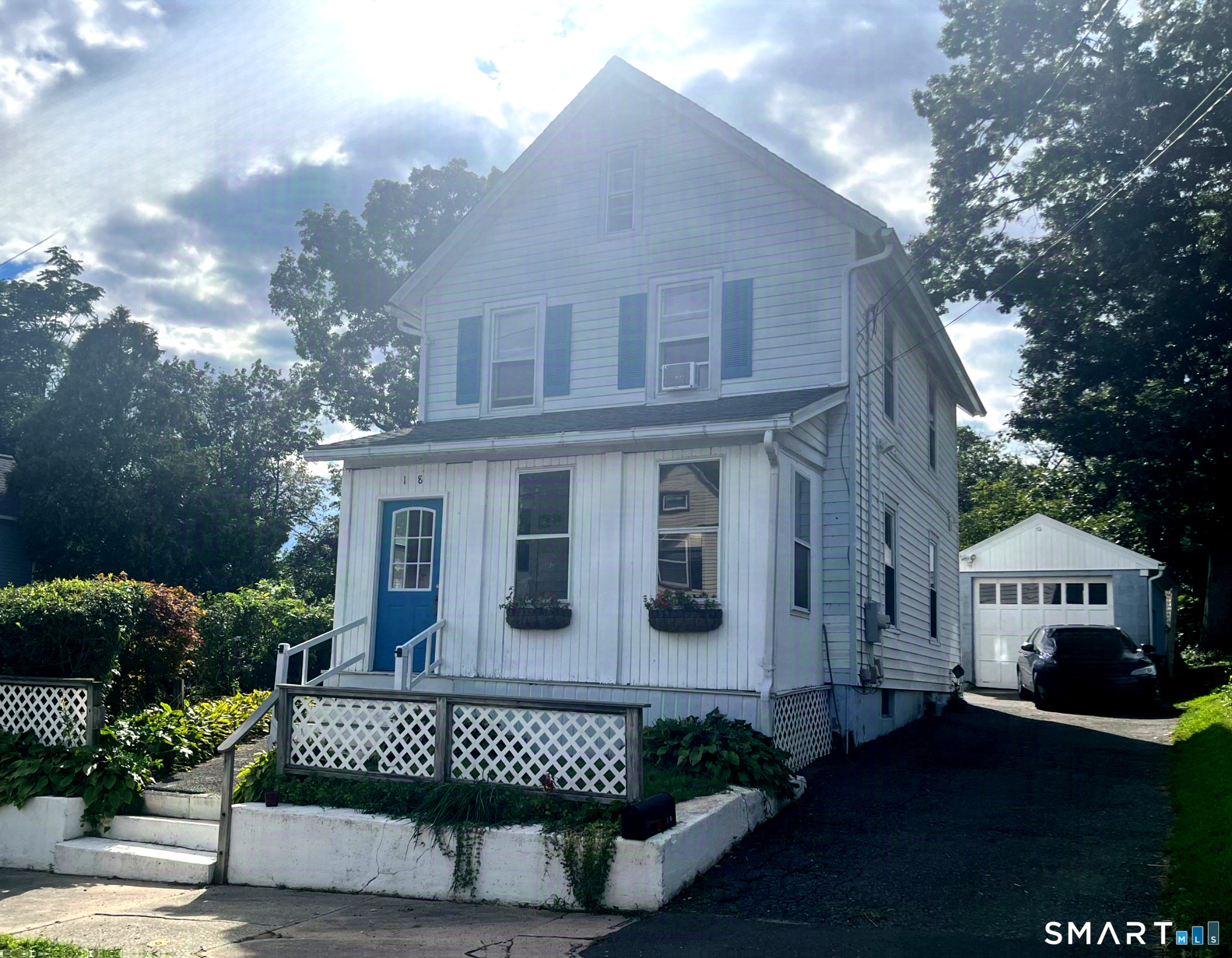 18 Summit Street Derby CT 06418